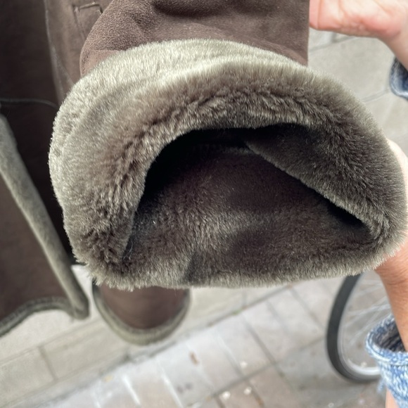 Faux shearling ladies coat - Picture 5 of 6